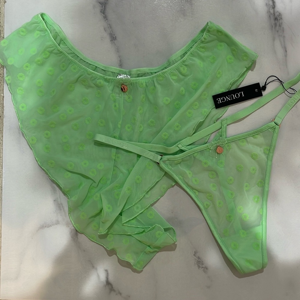LOUNGE intimates set